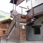 Oda ve Kahvaltı D'hotes Les Fleurs
