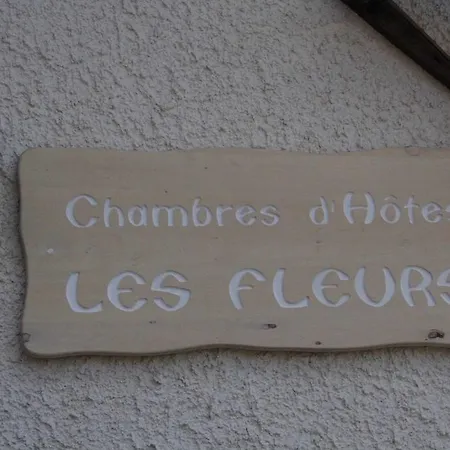 D'hotes Les Fleurs 3*