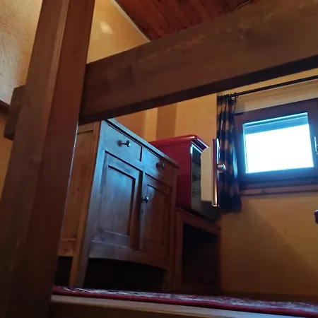 Bed & Breakfast D'hotes Les Fleurs Pila (Valle d'Aosta)