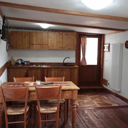 D'hotes Les Fleurs 3* Pila (Valle d'Aosta)