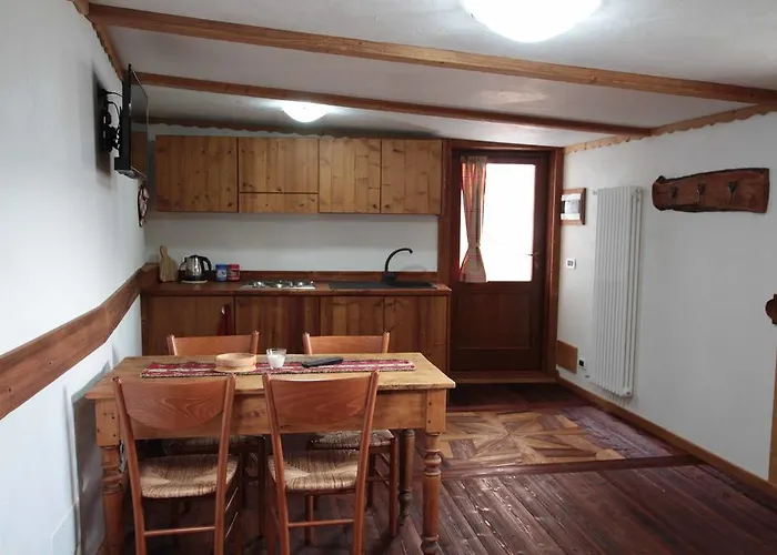 D'hotes Les Fleurs 3* Pila (Valle d'Aosta)