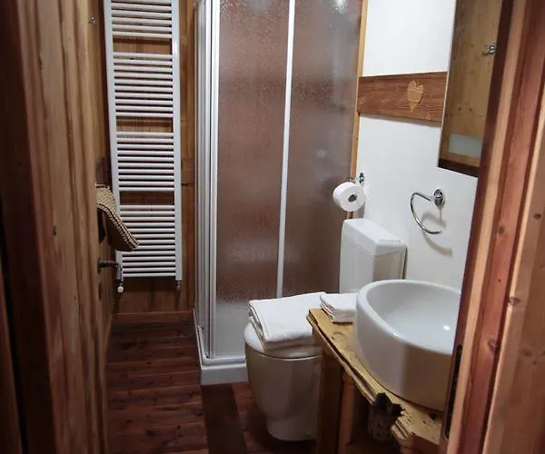 Bed & Breakfast D'hotes Les Fleurs Pila (Valle d'Aosta)